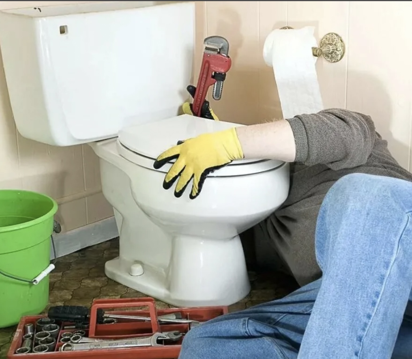 Замена унитаза в Черемхово Замена унитаза